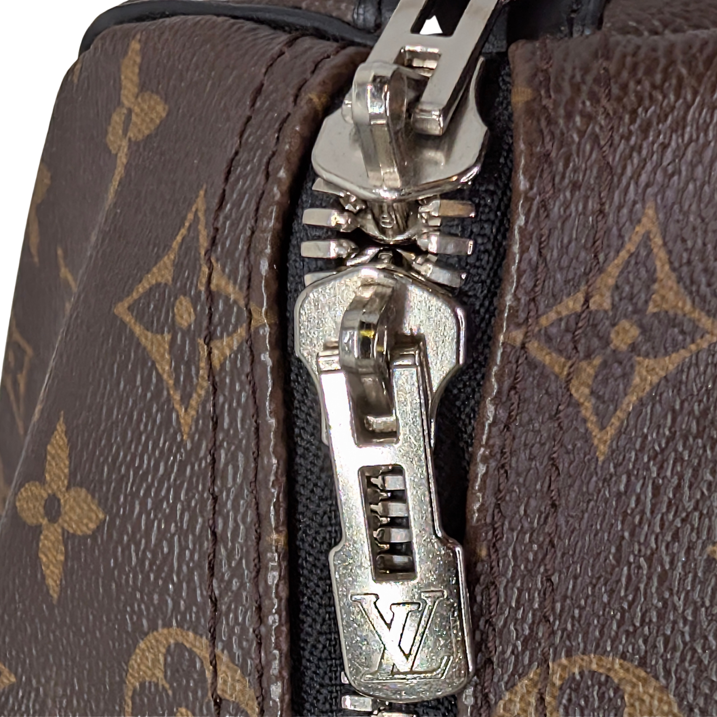 Louis Vuitton Keepall Bandoulière 45 Monogram Macassar Canvas