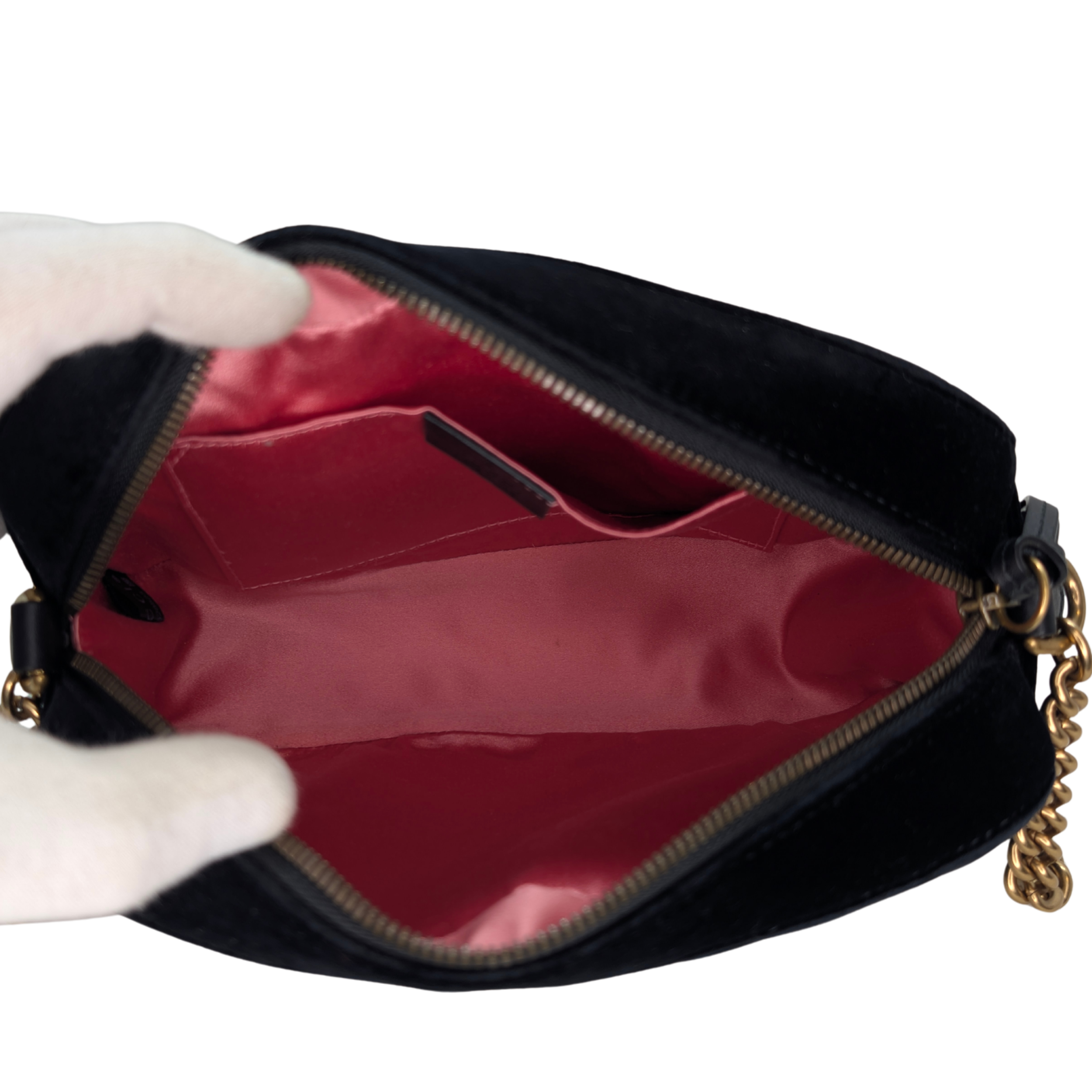 Gucci Marmont Velvet Small Camera Bag Black