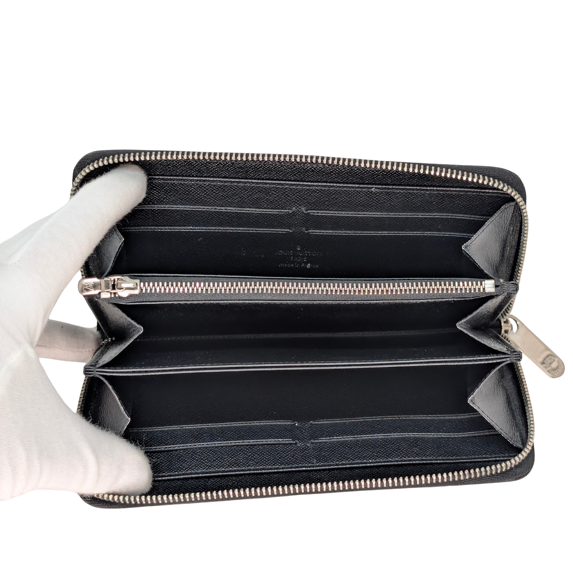 Louis Vuitton Zippy Epi Long Wallet Black