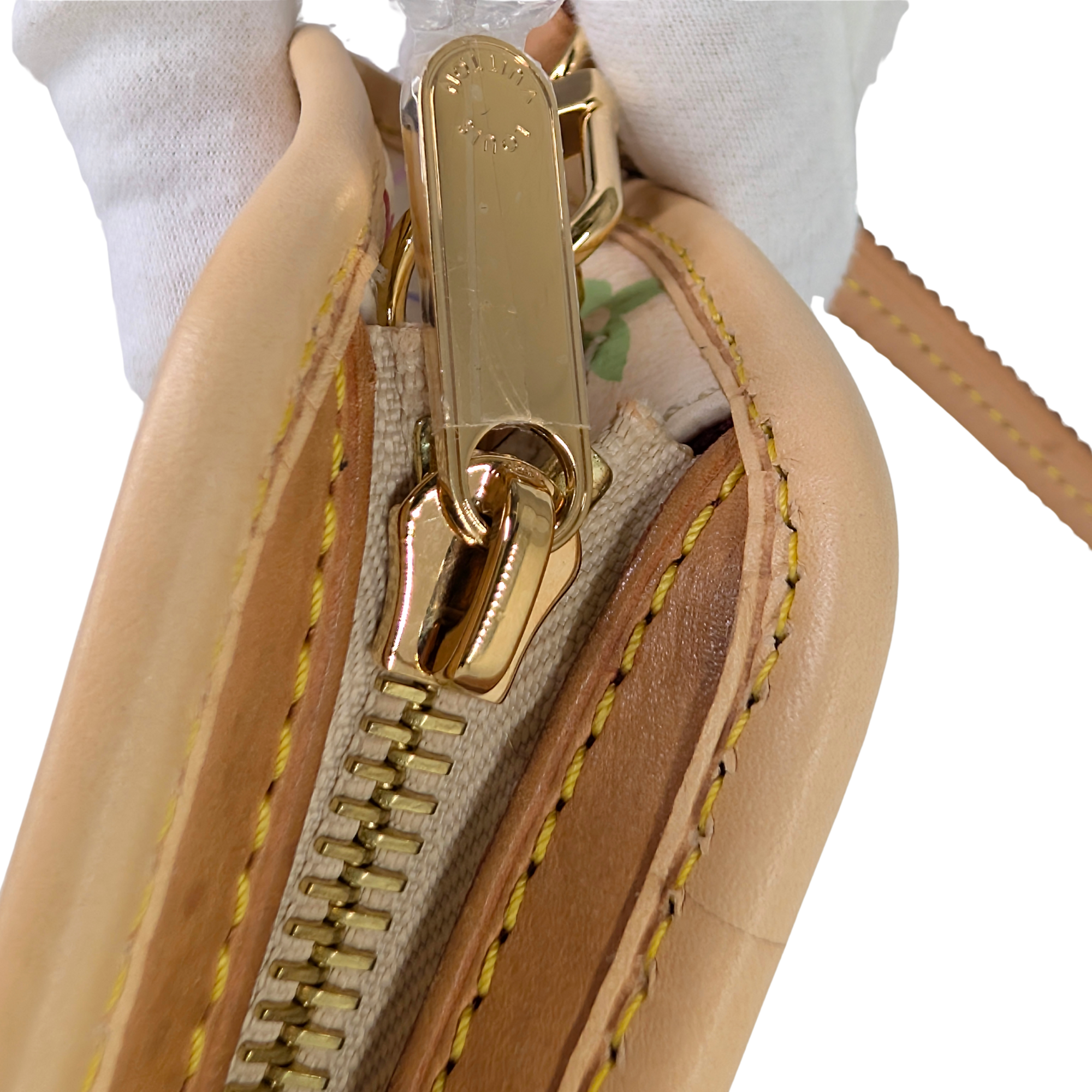 Louis Vuitton Shirley Shoulder Bag White