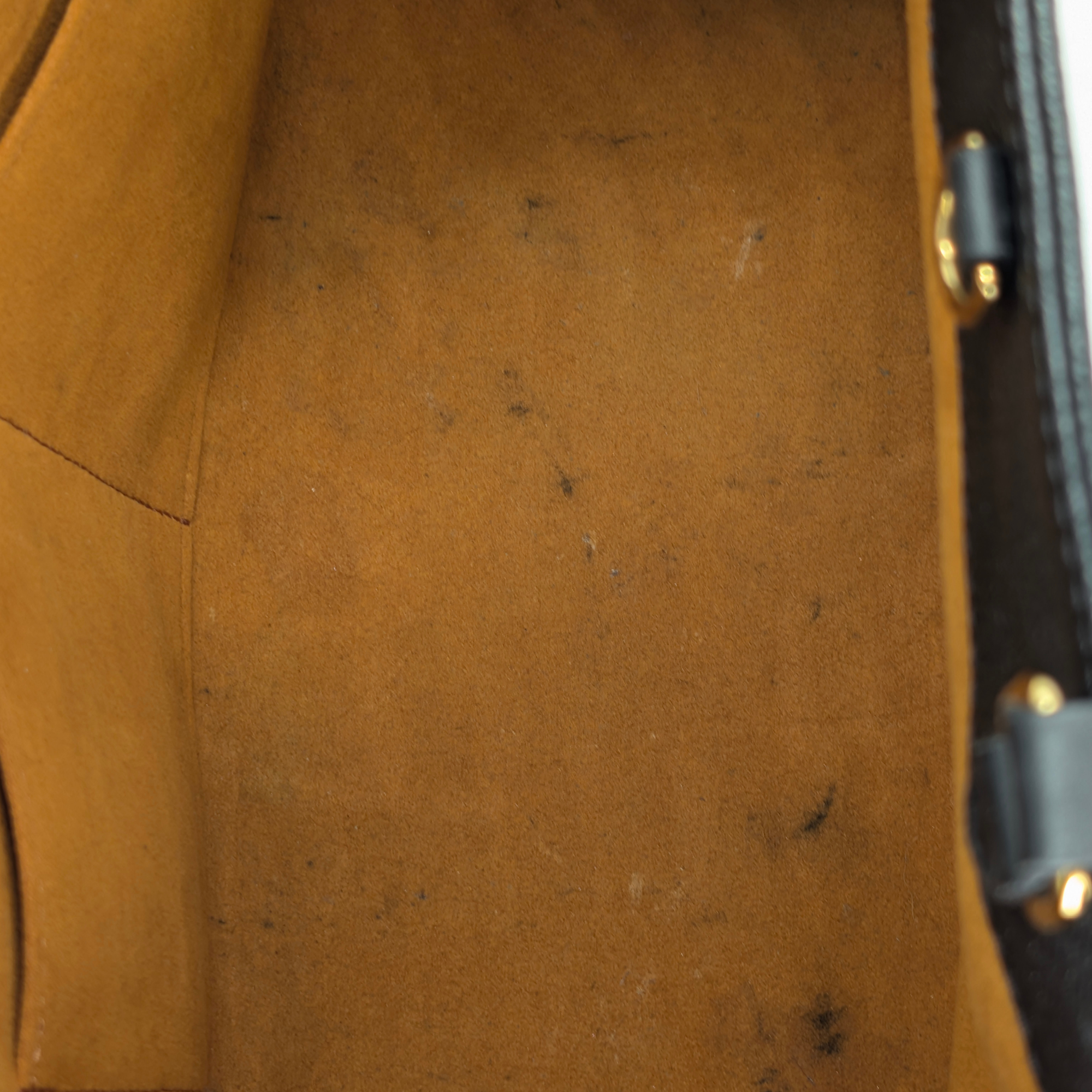 Louis Vuitton Onthego MM Empreinte Leather Black