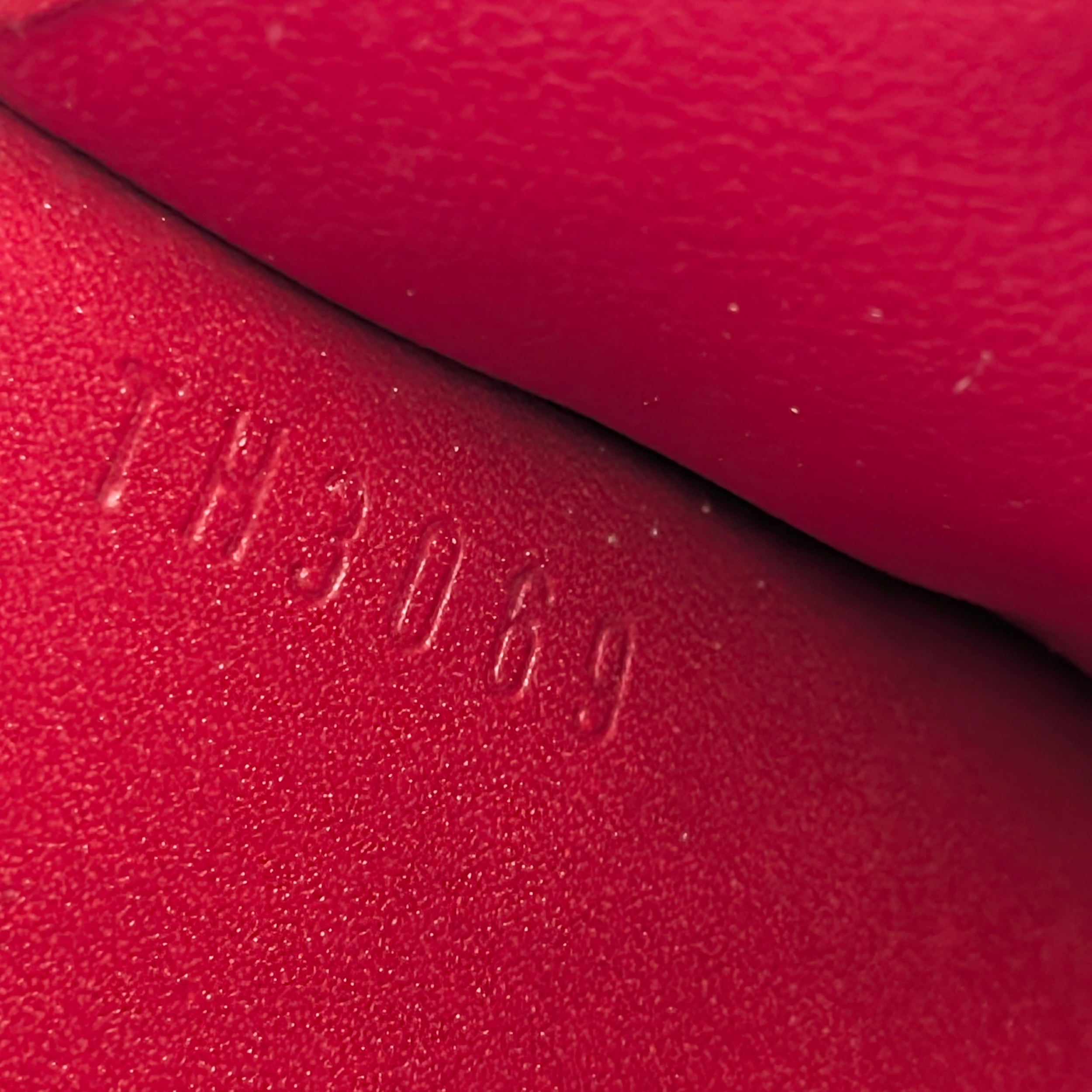 Louis Vuitton Sarah Long Wallet Vernis Leather Patent Red