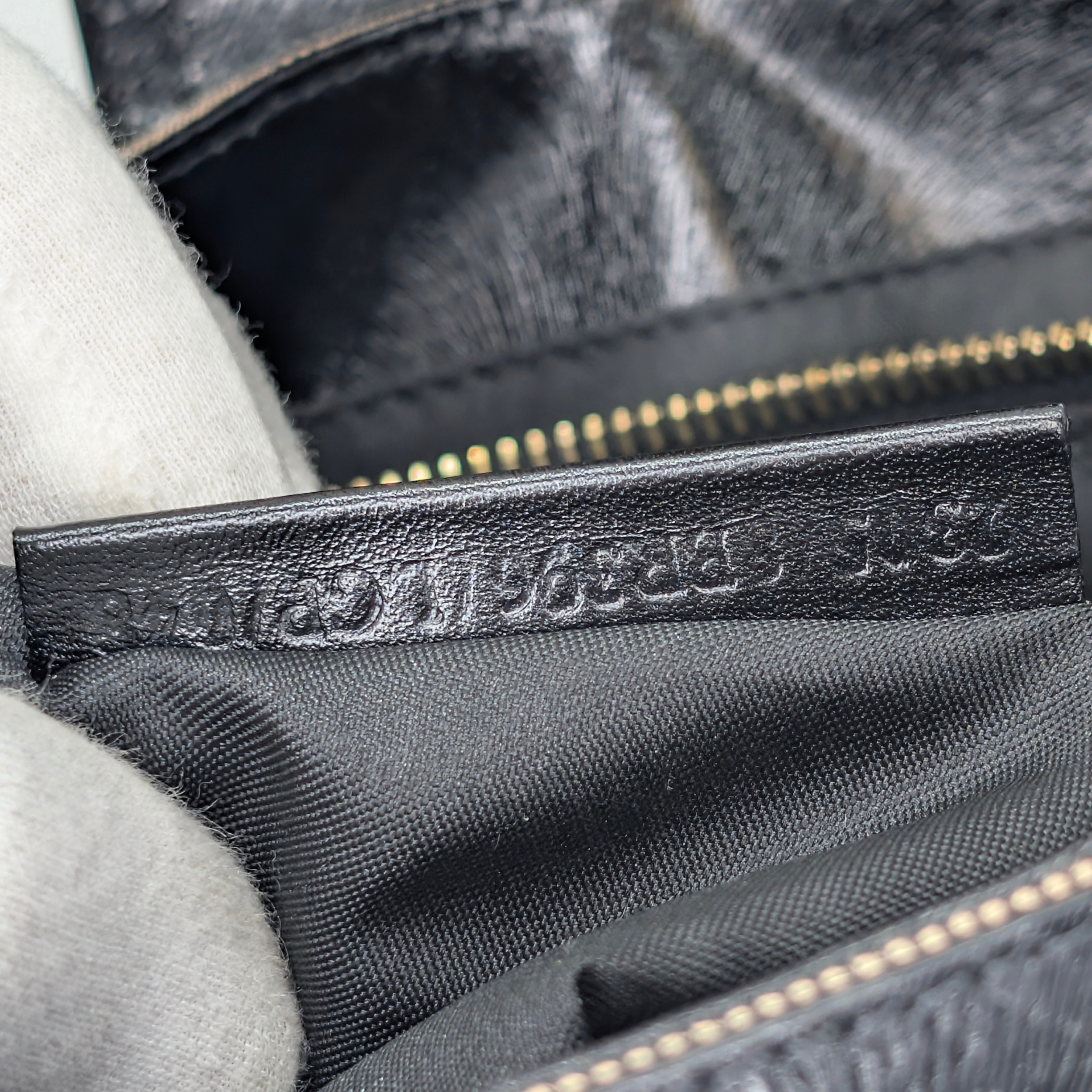 Fendi Logo Flap Baguette Bag Beige X Black