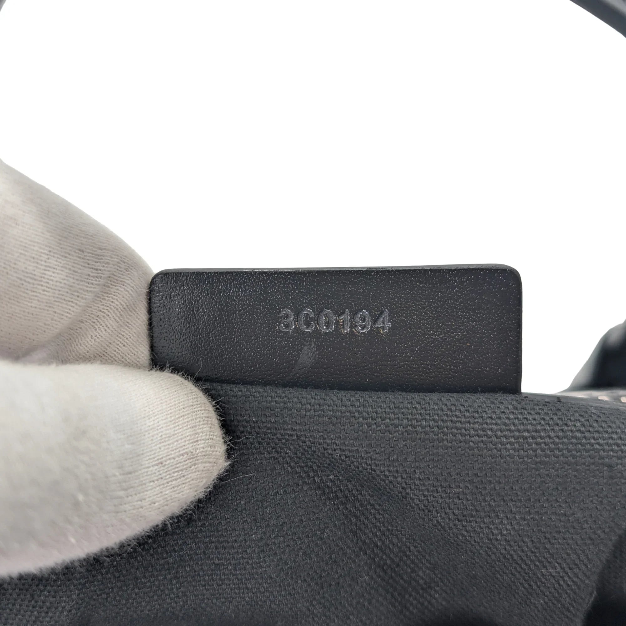 Givenchy Antigona Medium Handbag Black - Lost Designer