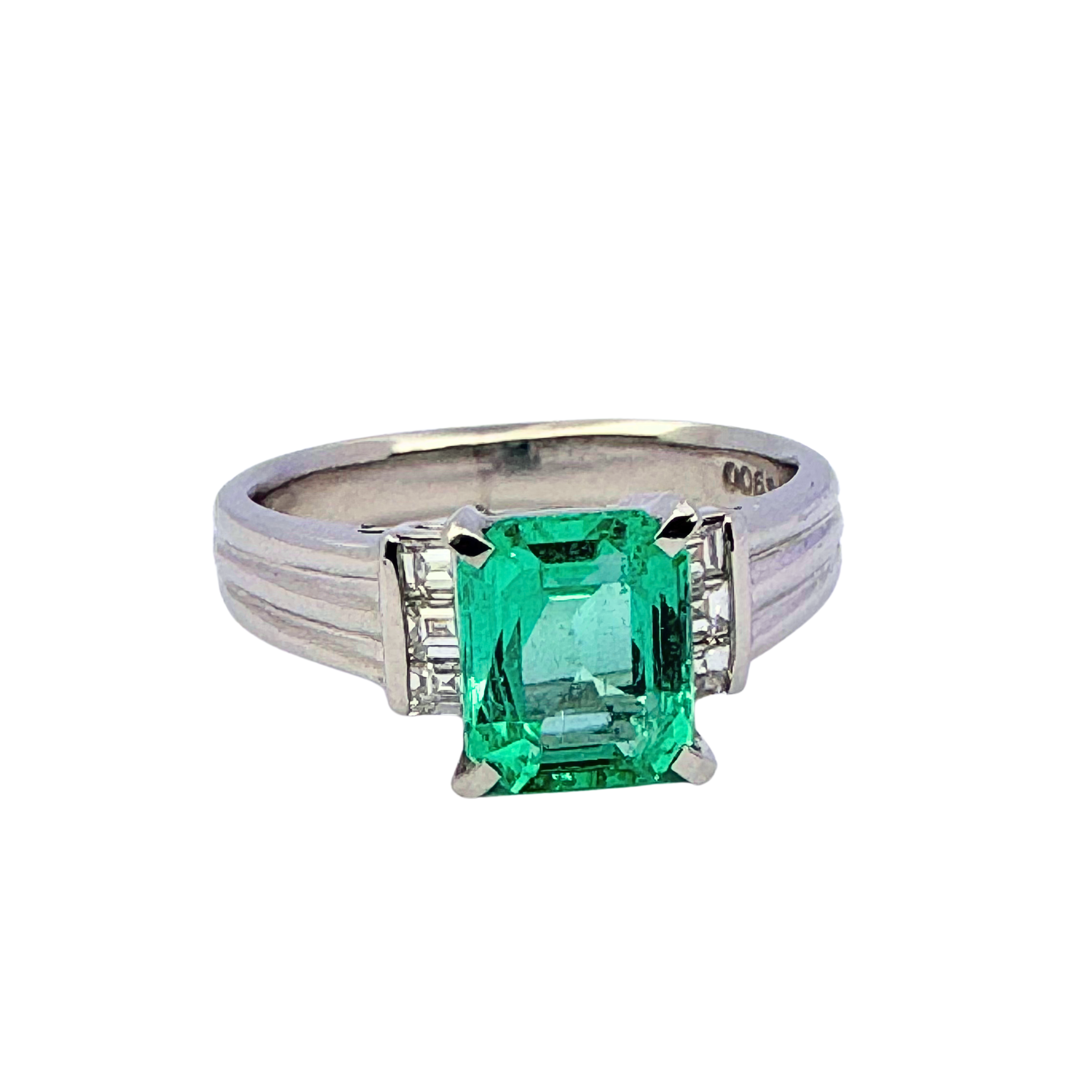 Platinum 900 Natural Emerald 1.12CT & Diamond 0.16CT Three Stone Ring SIZE P½