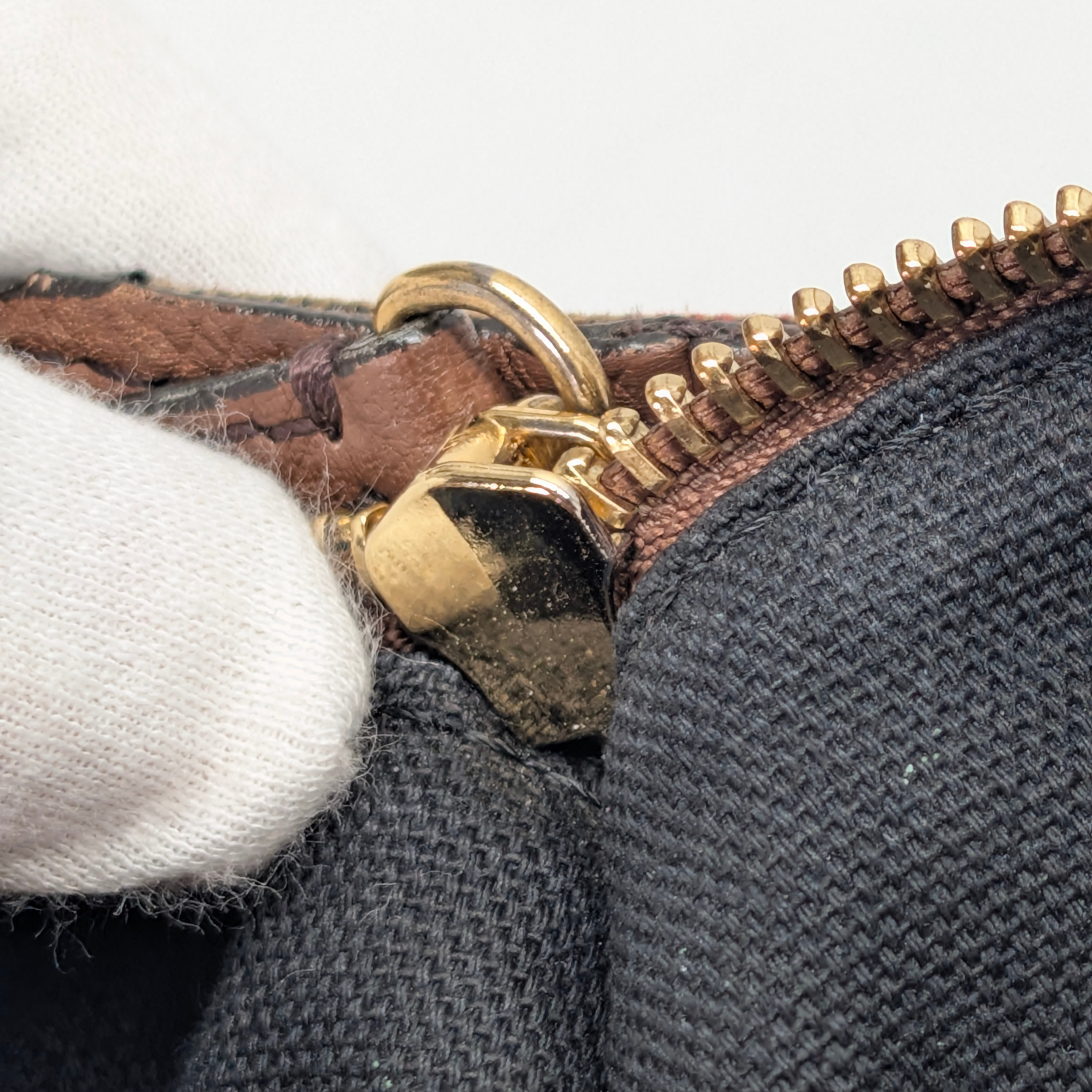 Burberry Brown Pebbled Leather House Check Medium Banner Tote Bag