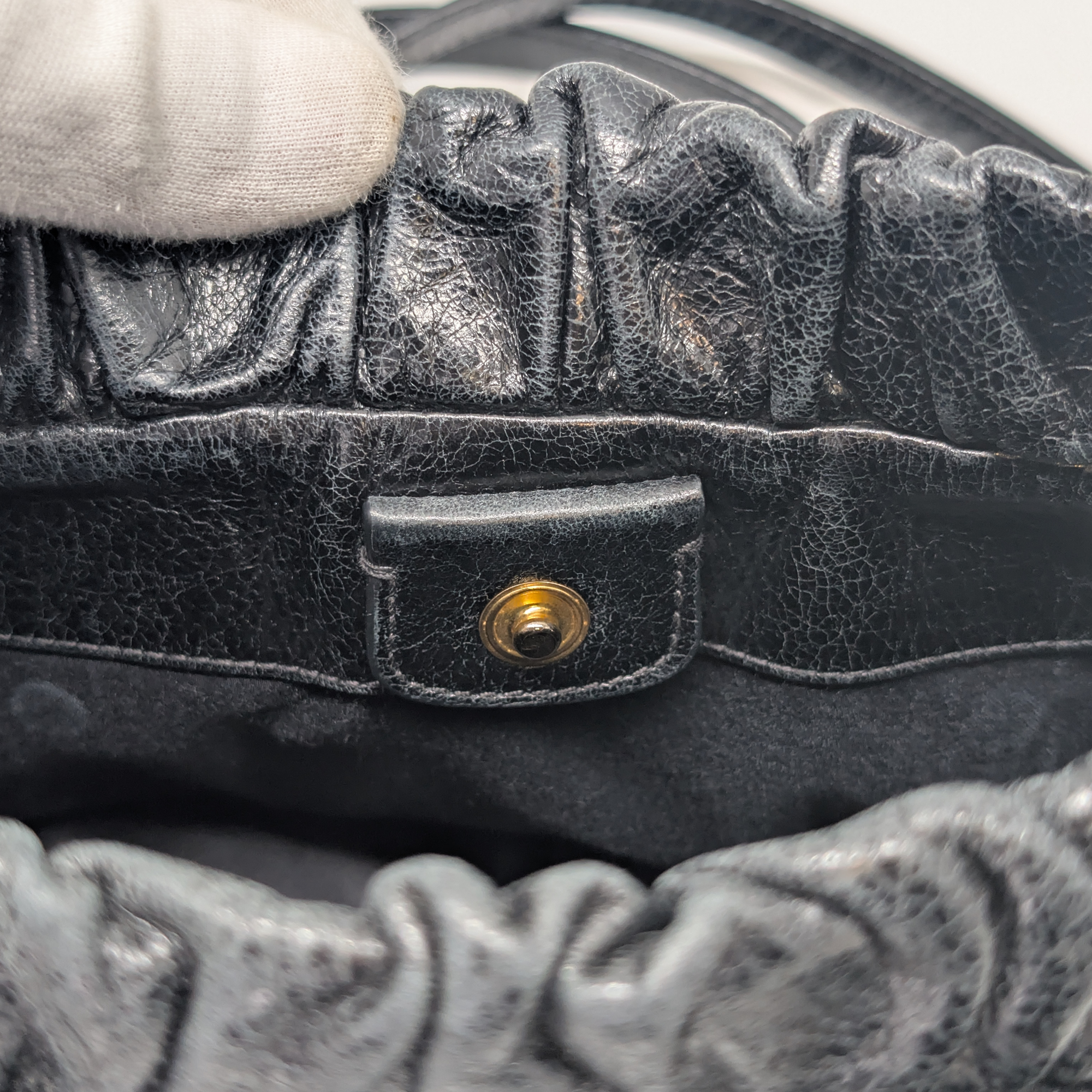 Miu Miu Vitello Crossbody Bag Black