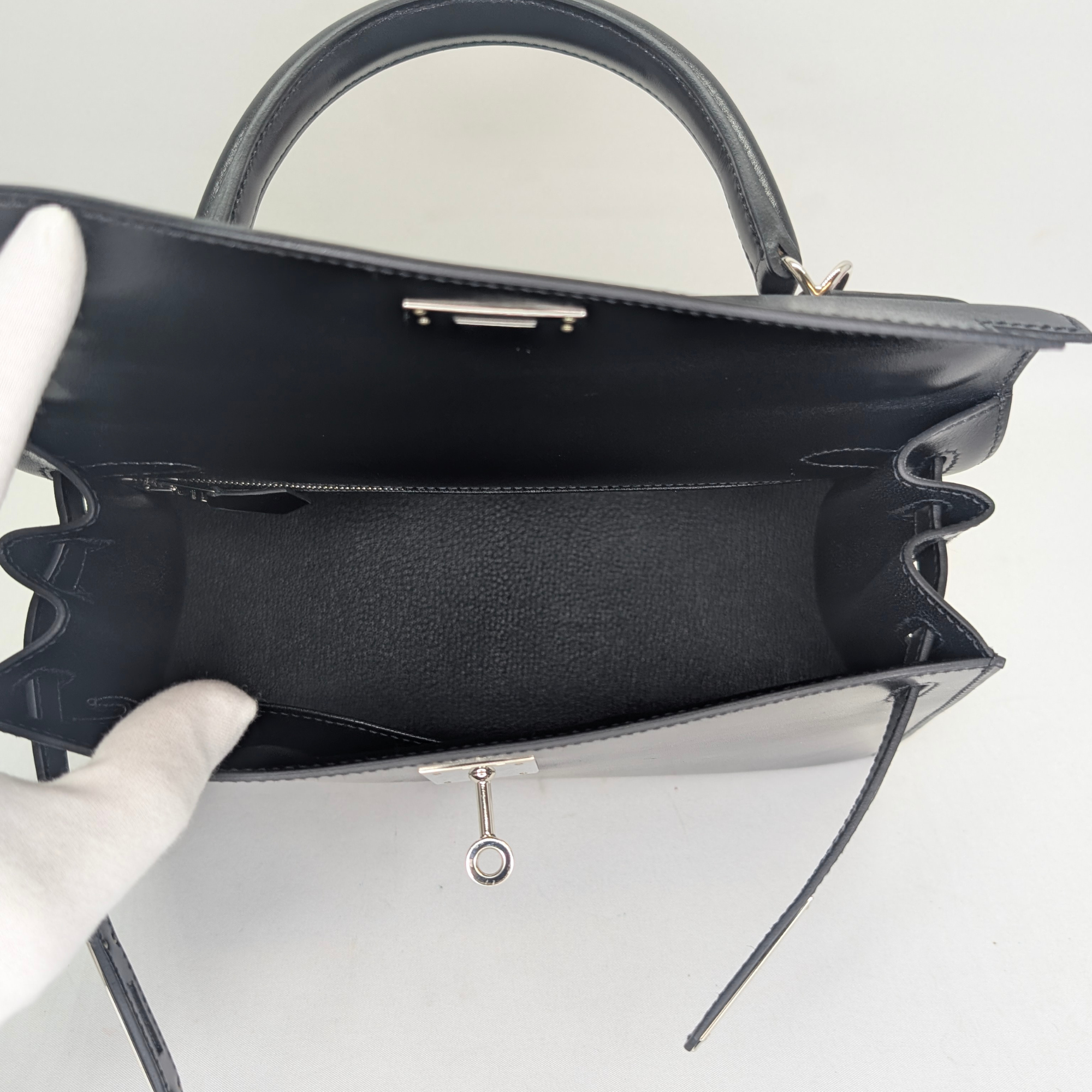 Hermès Kelly 28 SHW Box Leather W Stamp 2024 Black