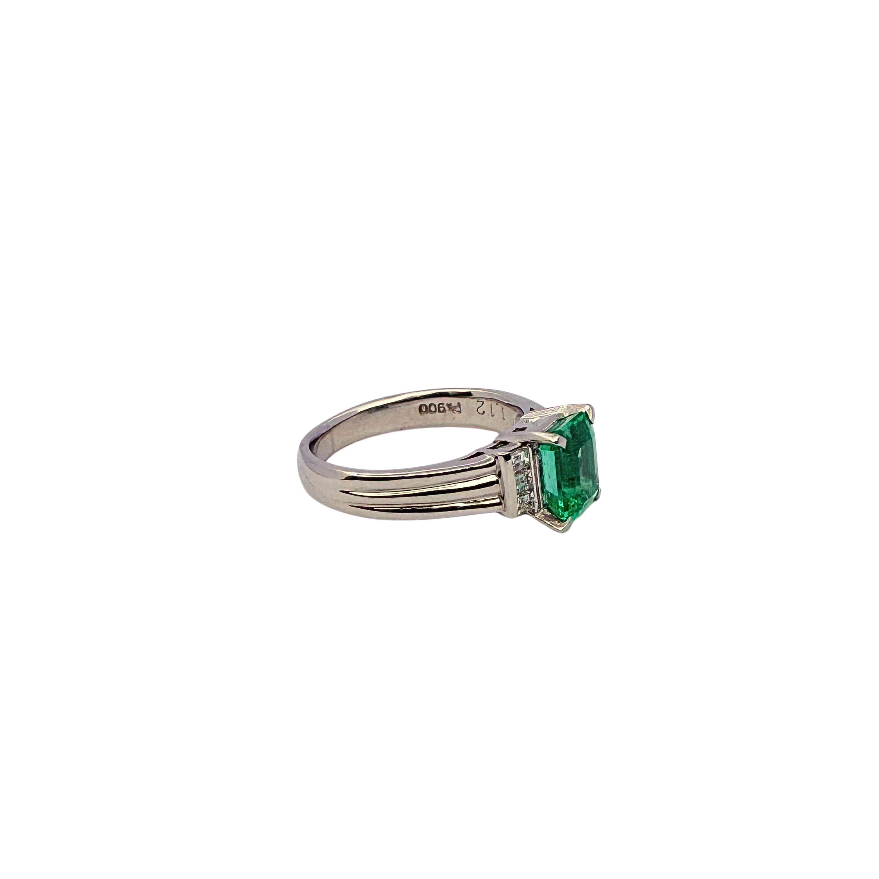 Platinum 900 Natural Emerald 1.12CT & Diamond 0.16CT Three Stone Ring SIZE P½