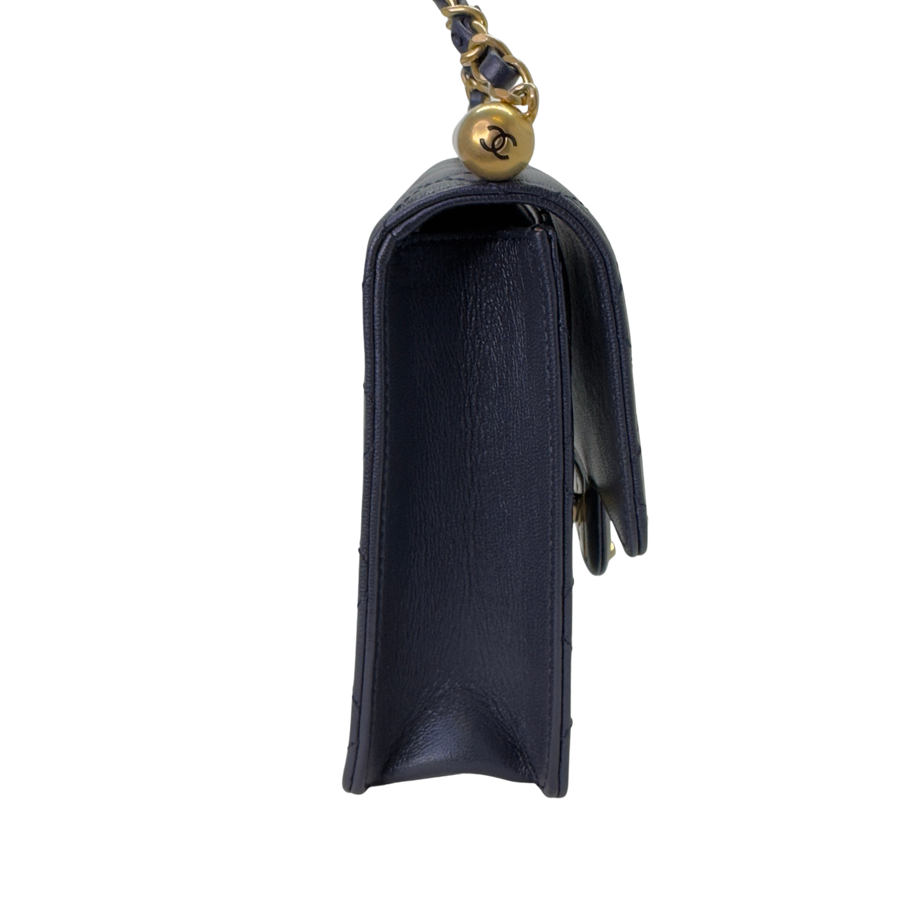 Chanel Iridescent Chic Pearls Lambskin Crossbody Bag Navy Blue