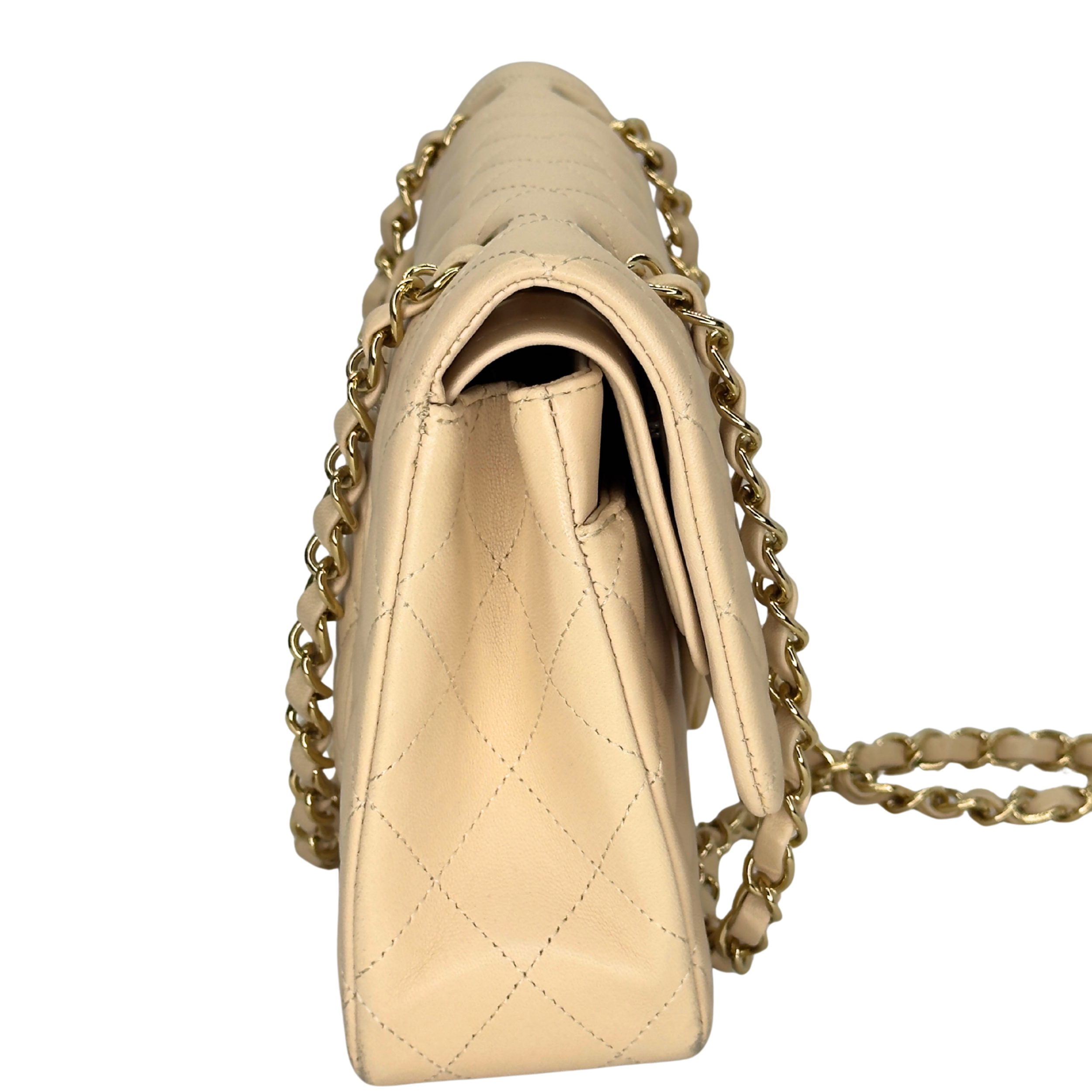 Chanel classic Double Flap Medium Lambskin Beige