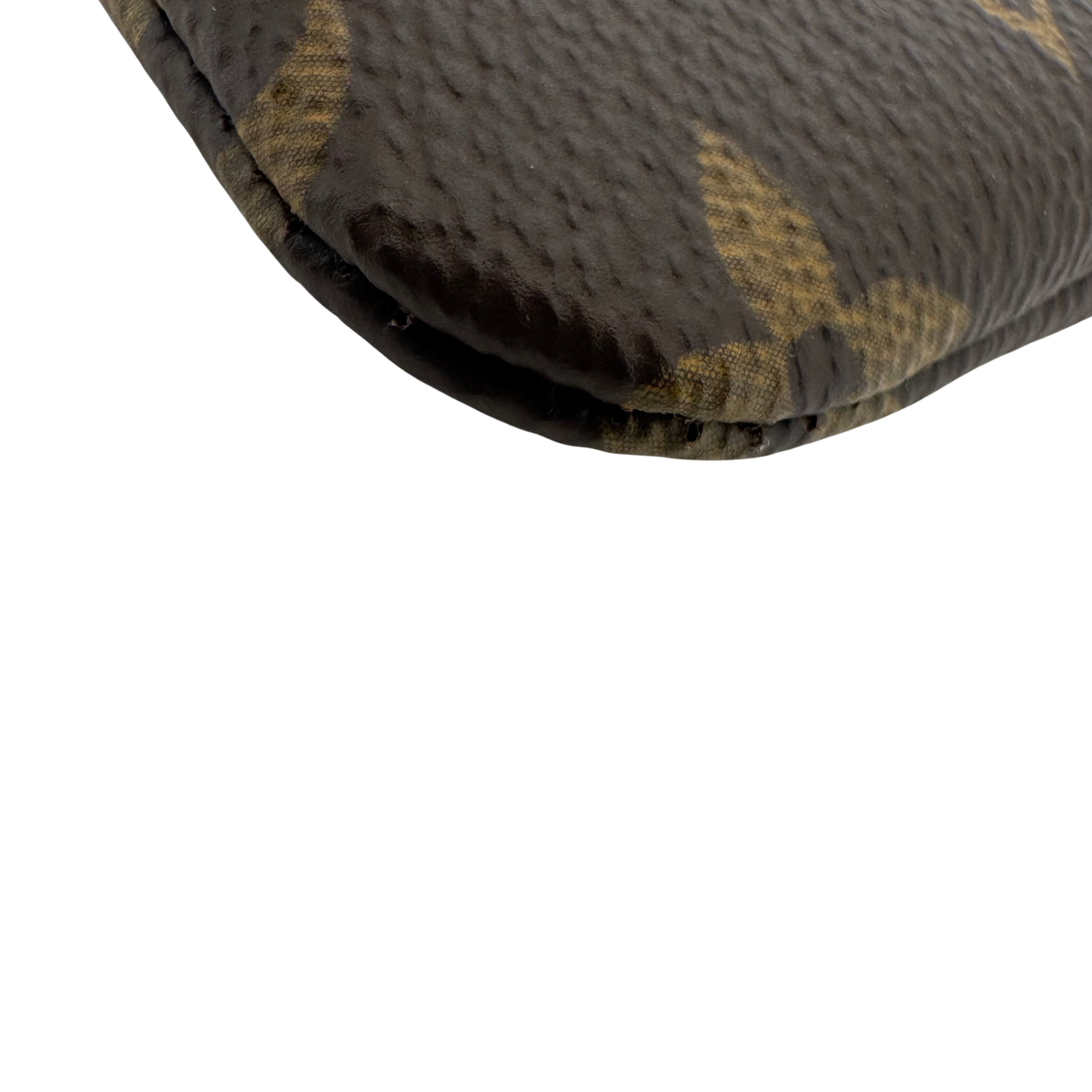 Louis Vuitton Monogram Zippy Pouch Wallet