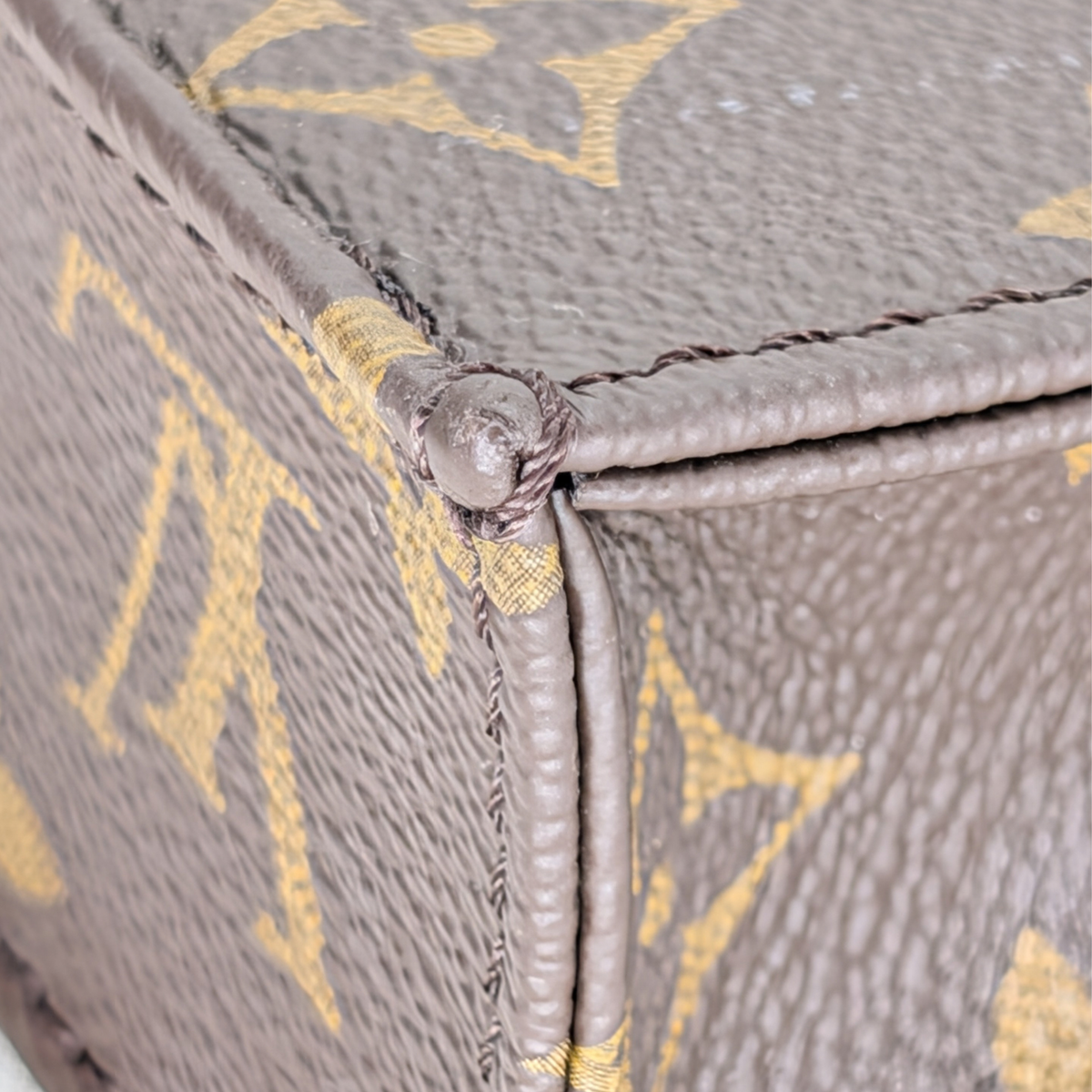 Louis Vuitton Petit Sac Plat Monogram Bag