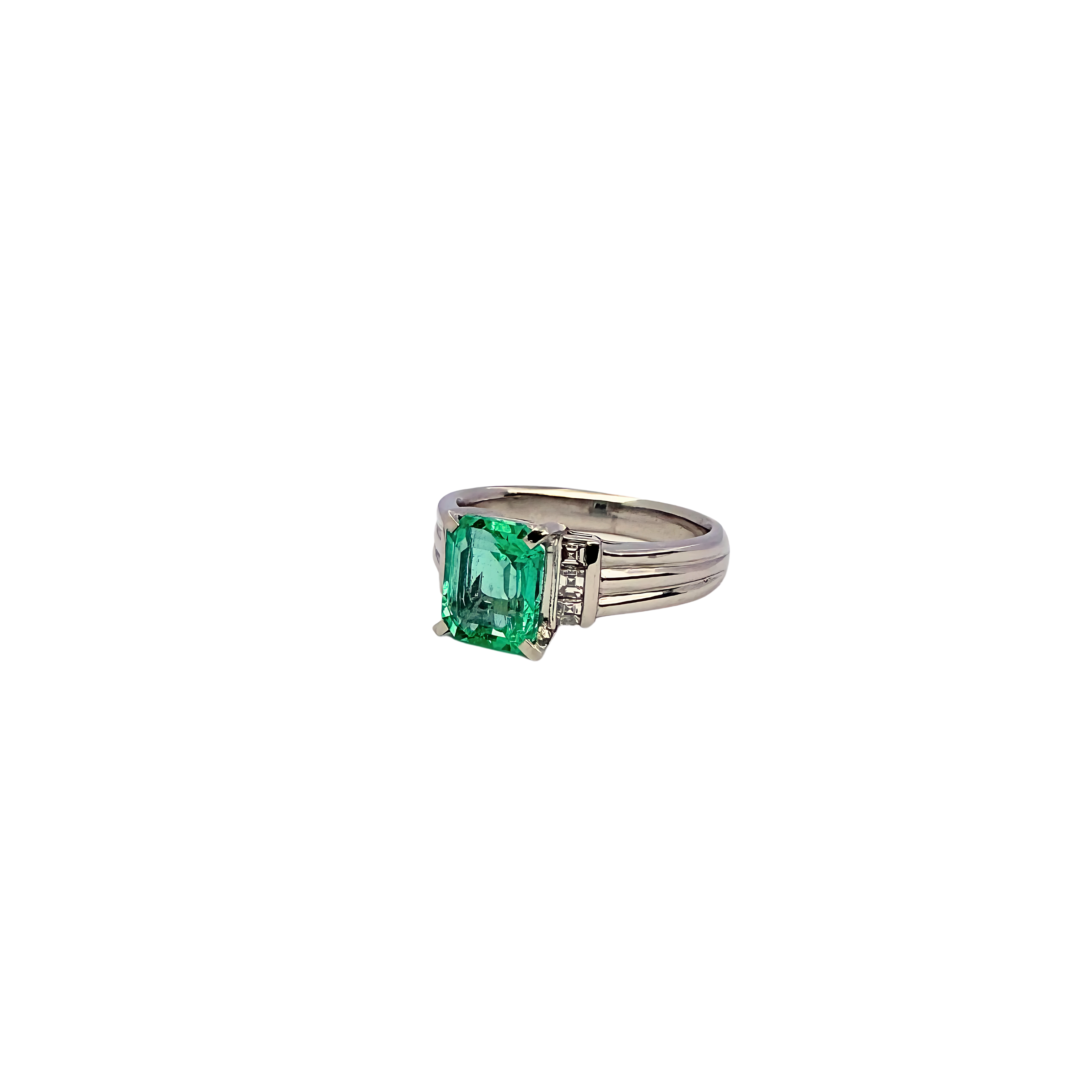 Platinum 900 Natural Emerald 1.12CT & Diamond 0.16CT Three Stone Ring SIZE P½