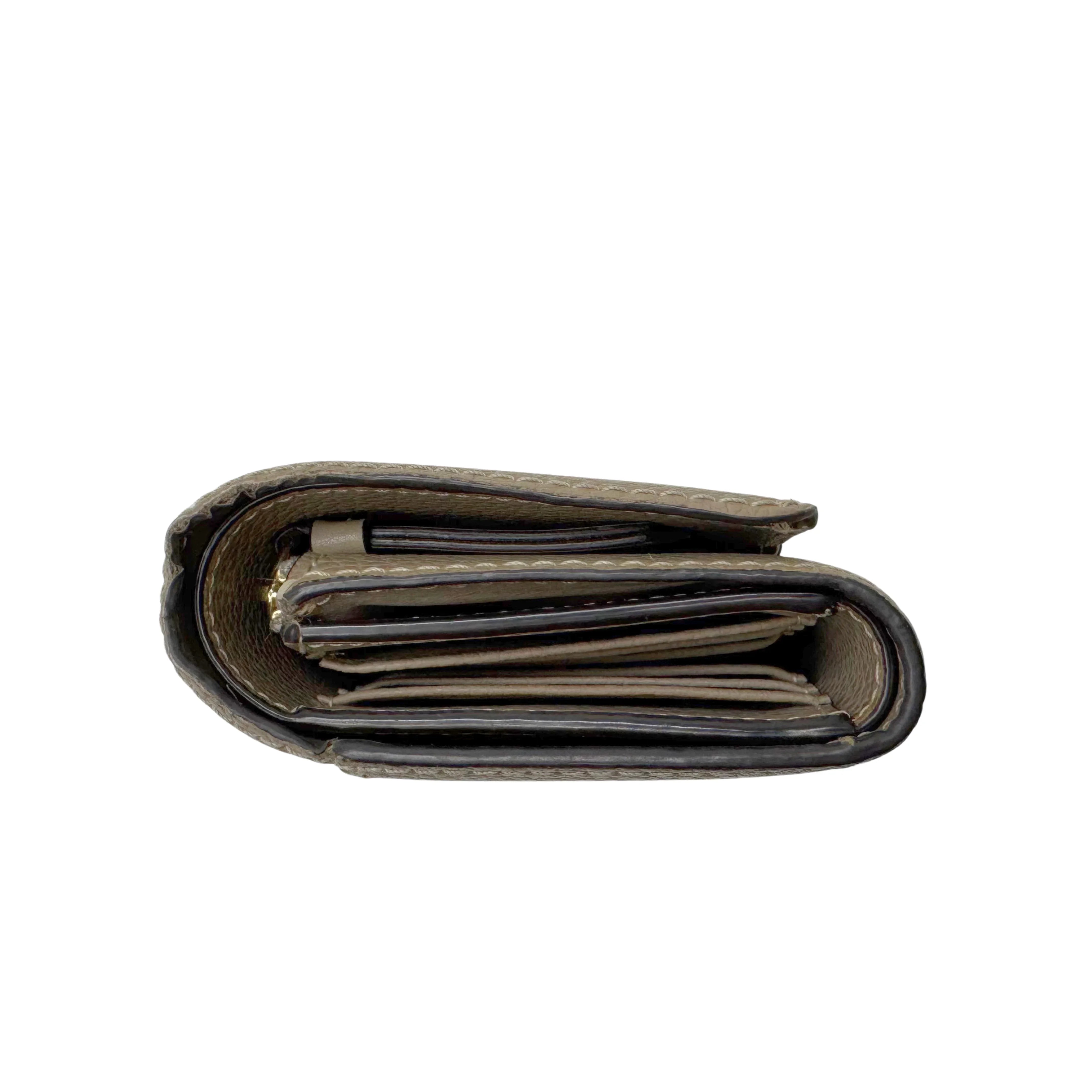 Chloe Calfskin Small Darryl Trifold Wallet Motty Grey