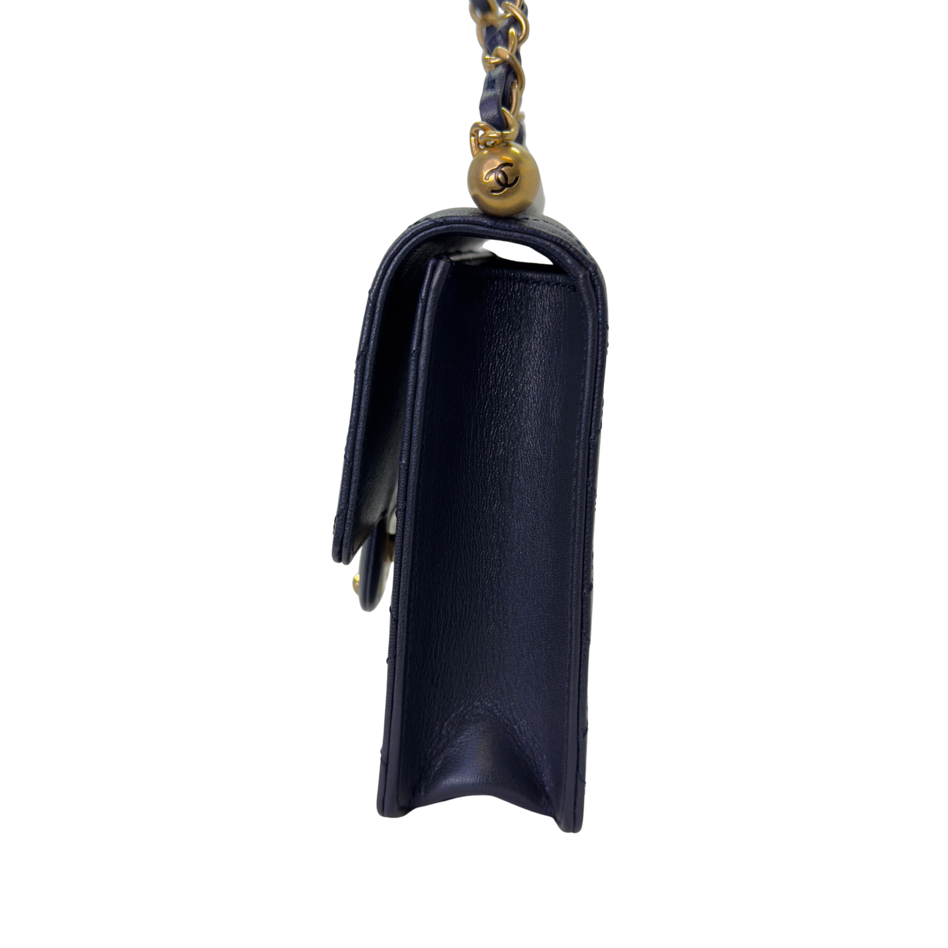 Chanel Iridescent Chic Pearls Lambskin Crossbody Bag Navy Blue