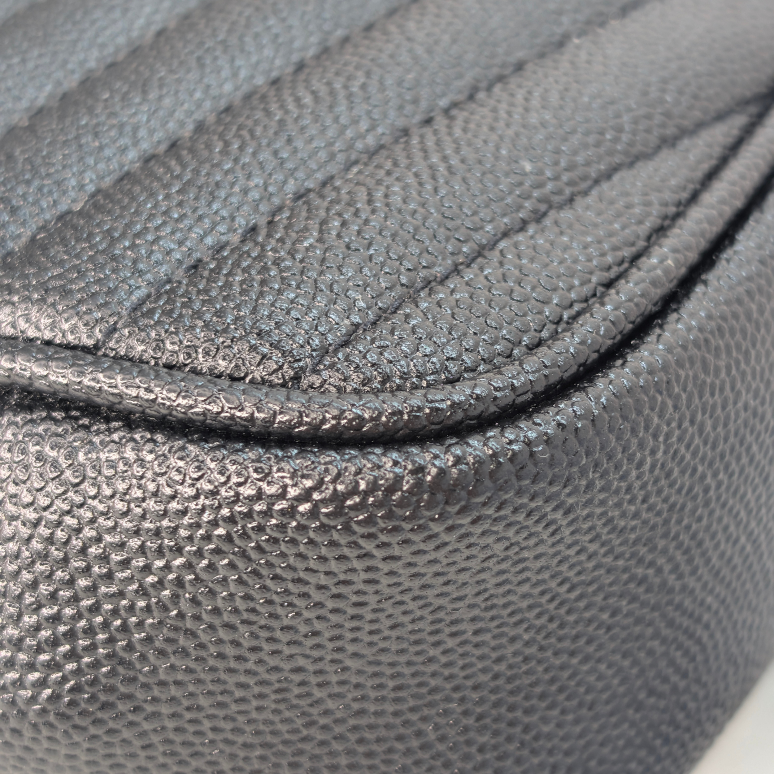 Saint Laurent Lou Mini Grain leather camera bag SHW