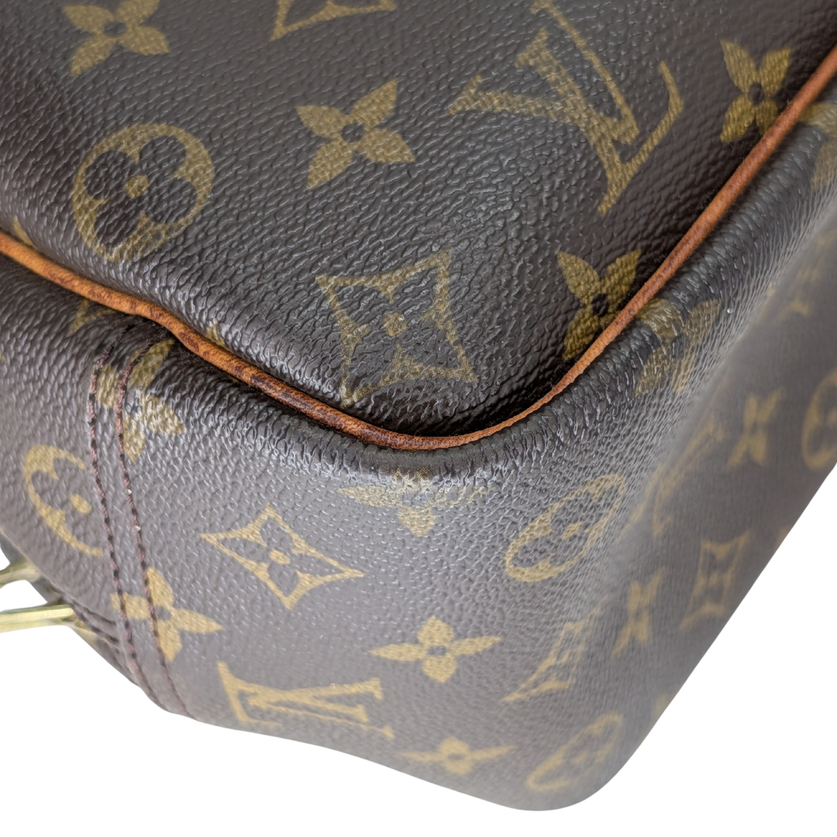 Louis Vuitton Deauville Monogram Bag