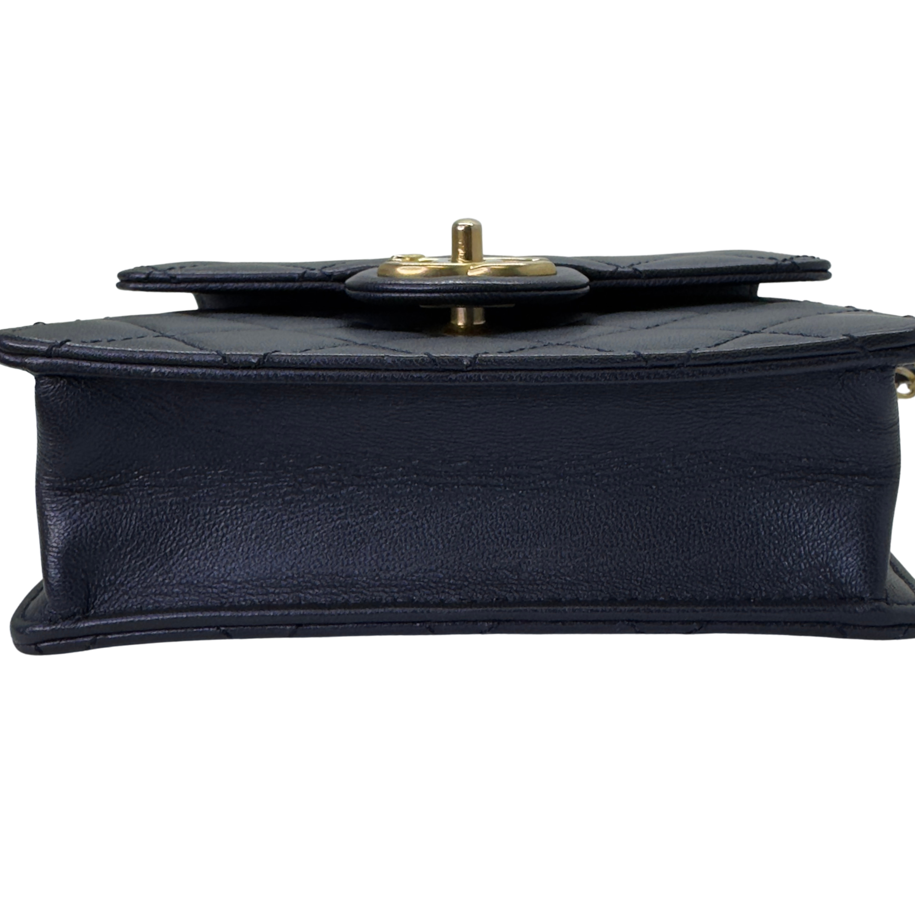 Chanel Iridescent Chic Pearls Lambskin Crossbody Bag Navy Blue