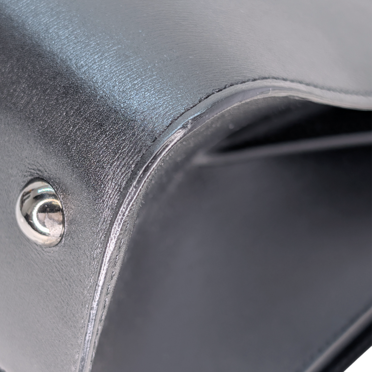 Delvaux Brillant MM Shoulder Bag Black