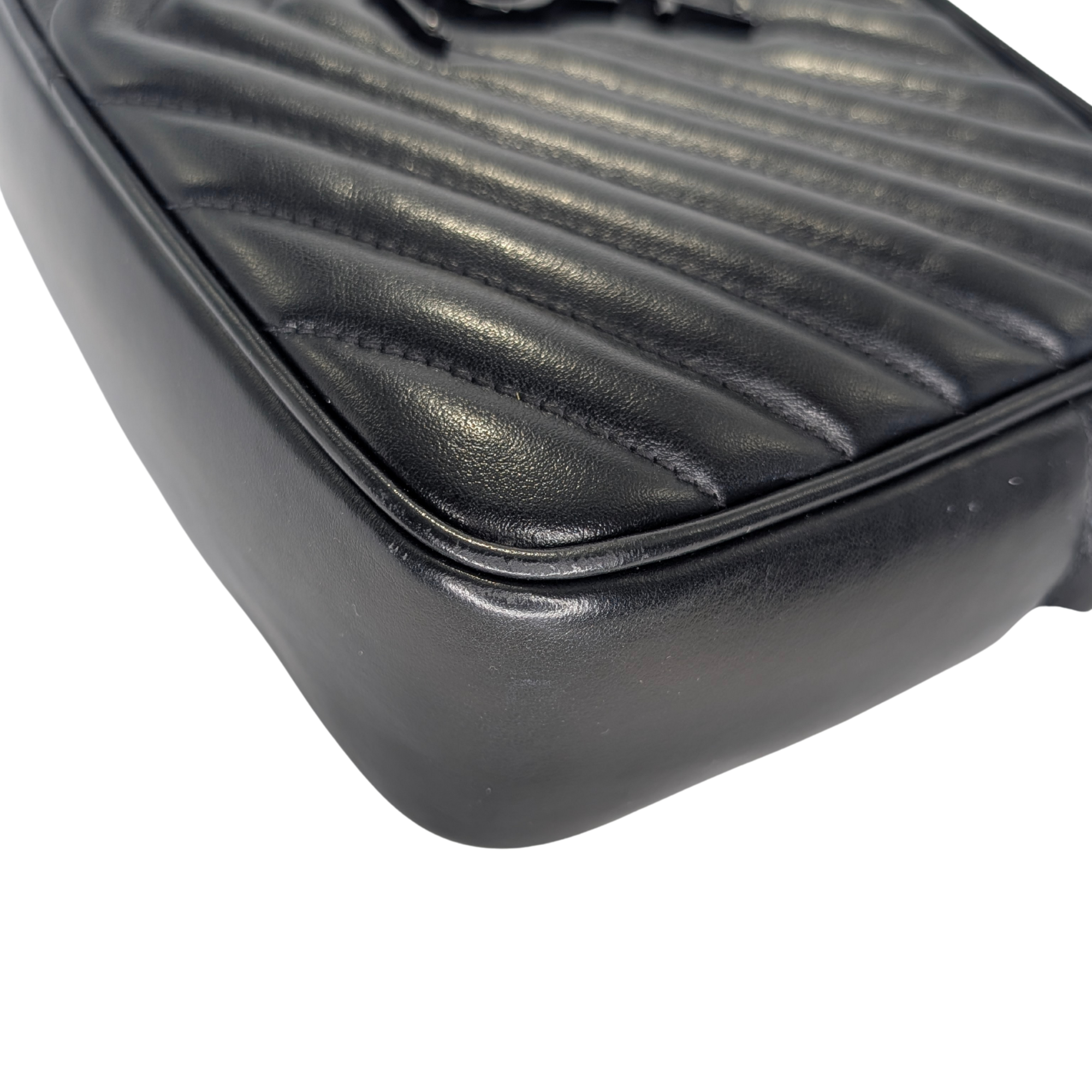 Yves Saint Laurent Loulou Camera Bag Black