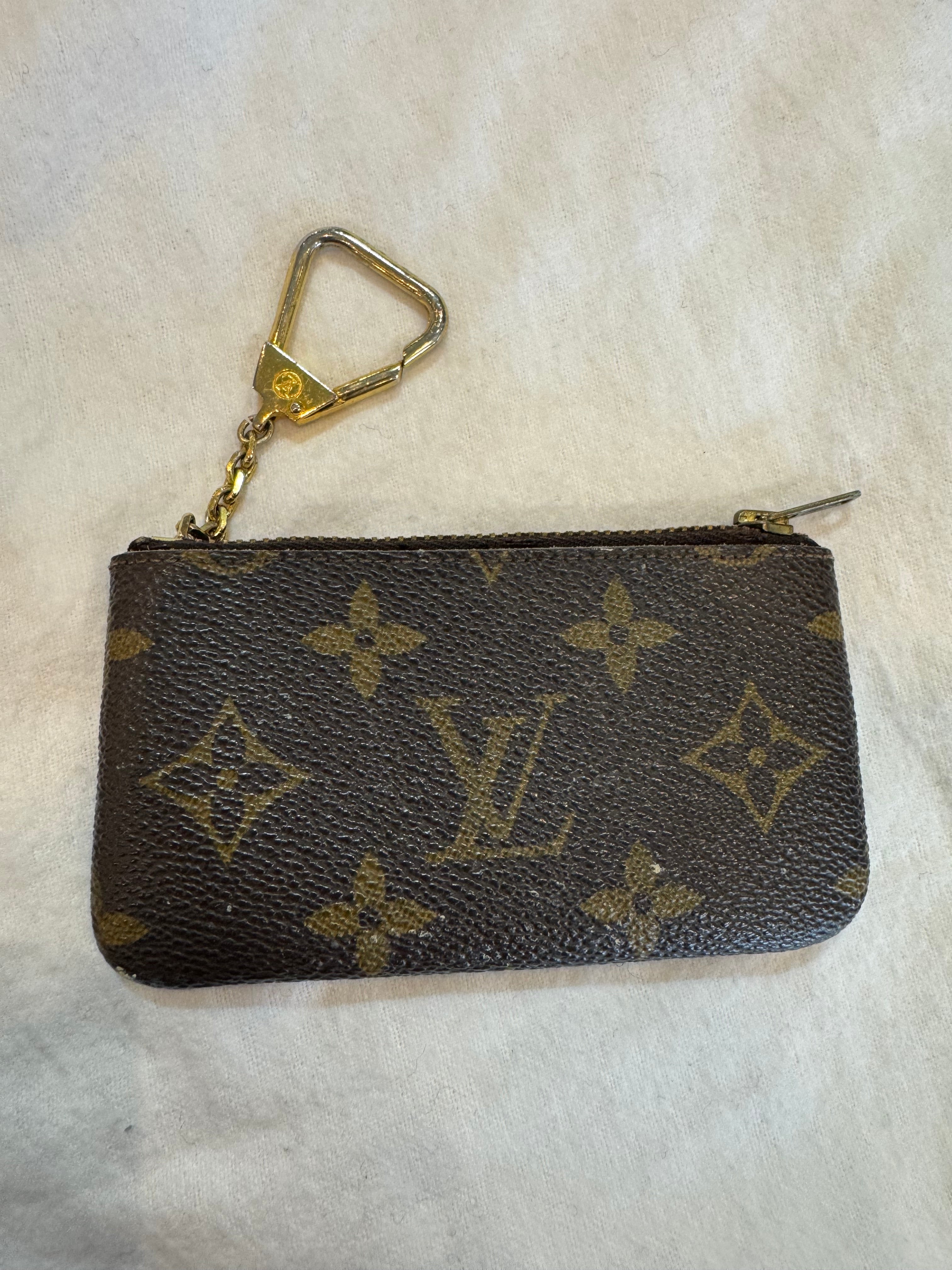 Louis Vuitton key ring Pochette wallet Deal Of the day