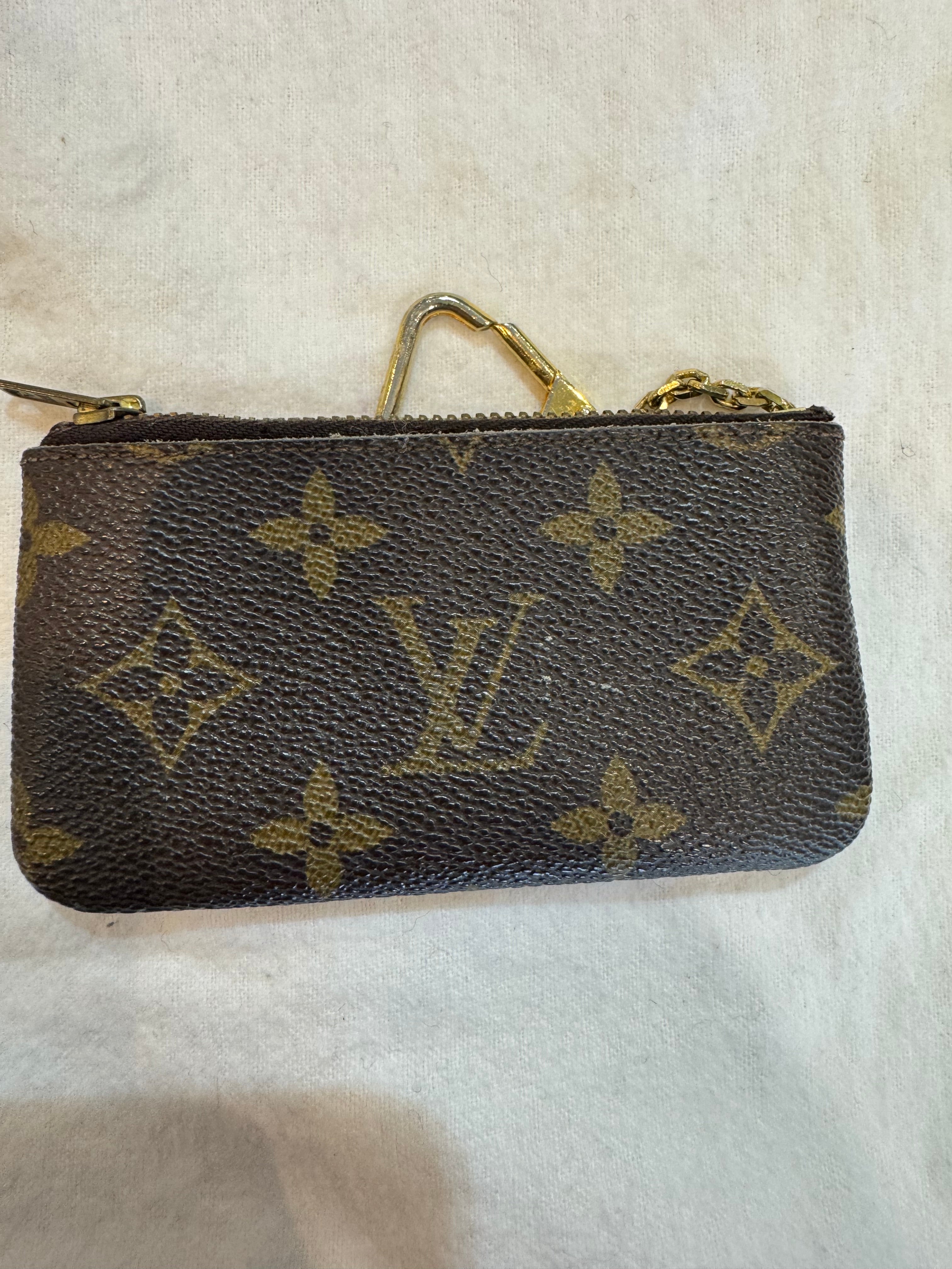 Louis Vuitton key ring Pochette wallet Deal Of the day