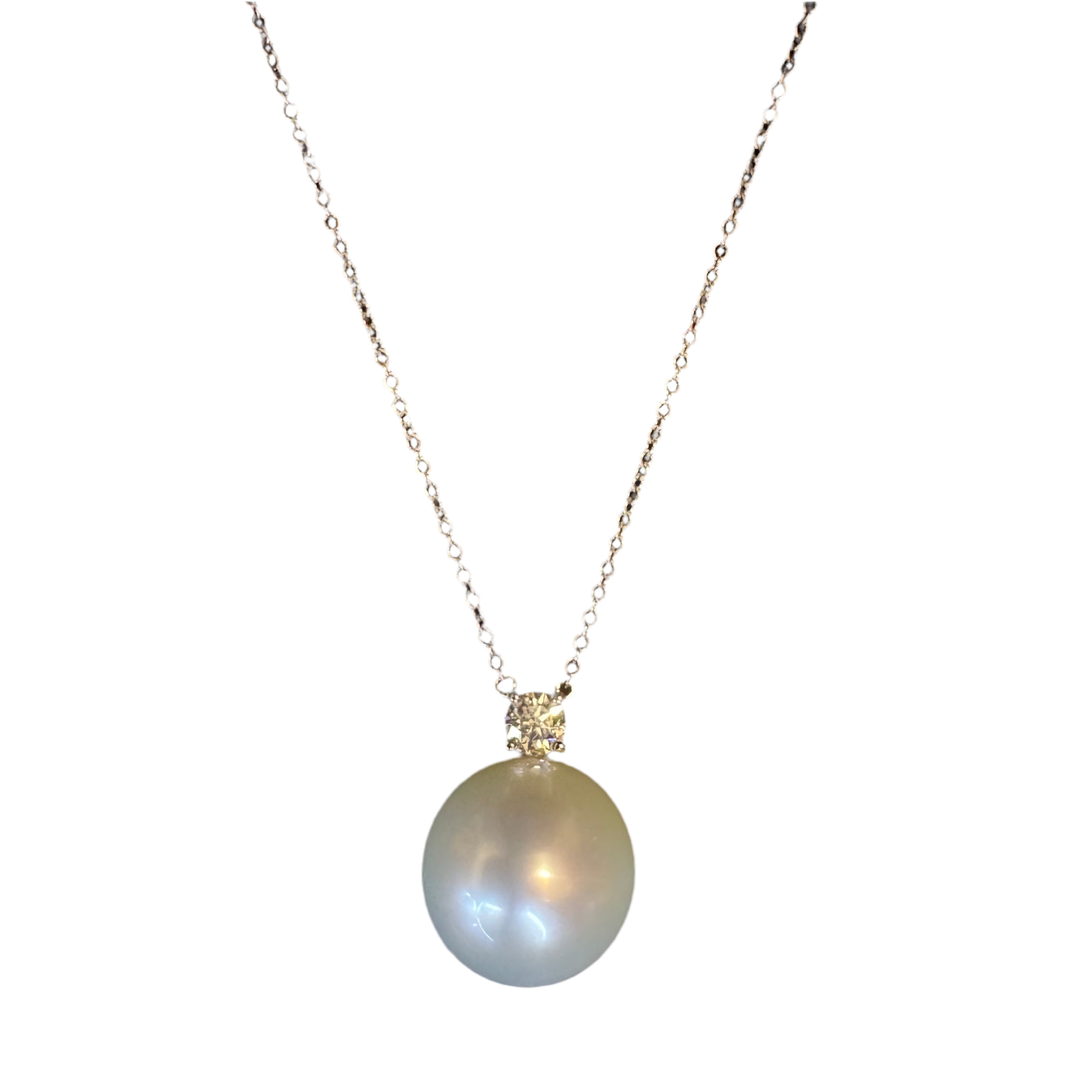 Tiffany & Co. South Sea Noble Pearl Necklace – 0.17 ct Diamond / Platinum