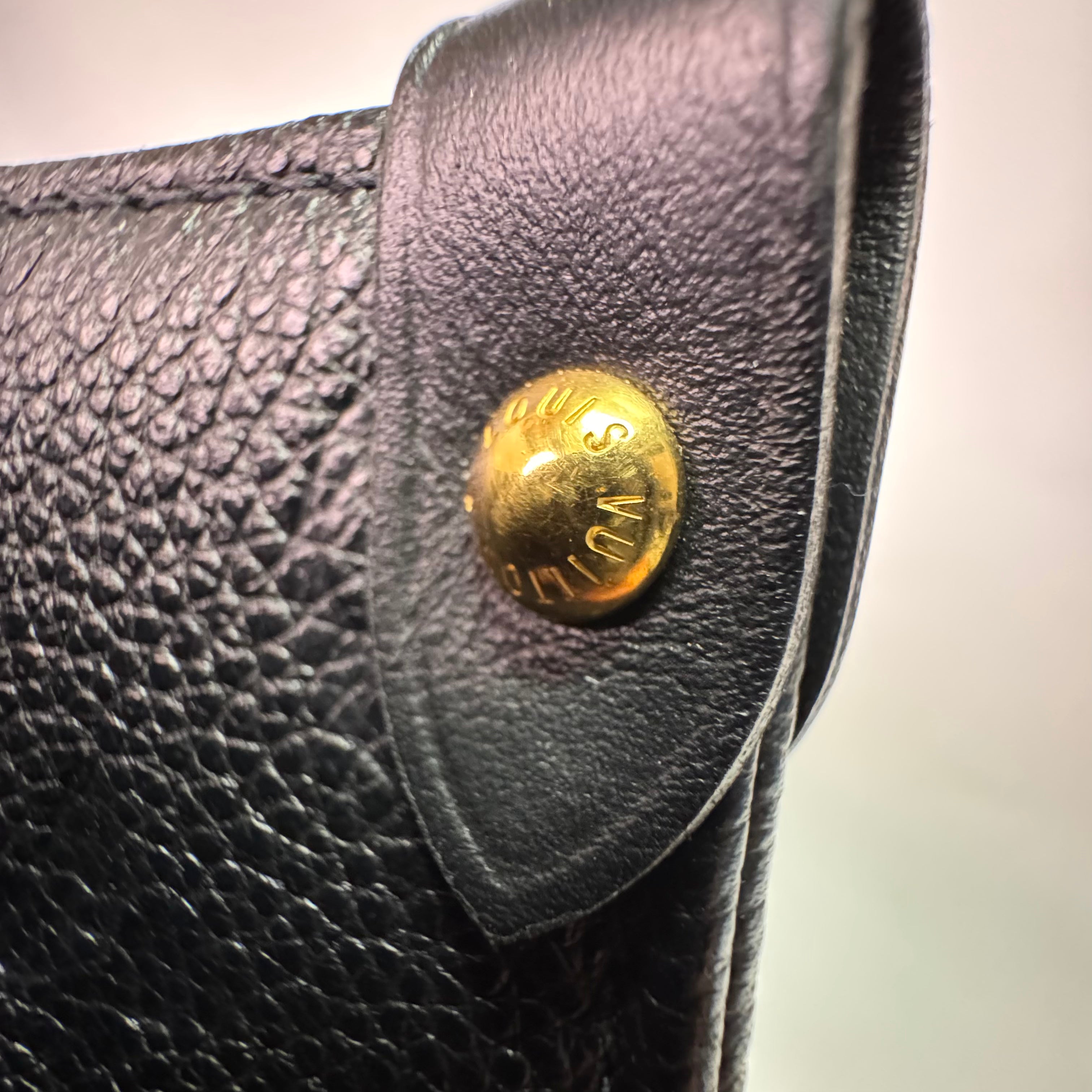 Louis Vuitton OnTheGo Monogram Tote Bag Leather Black