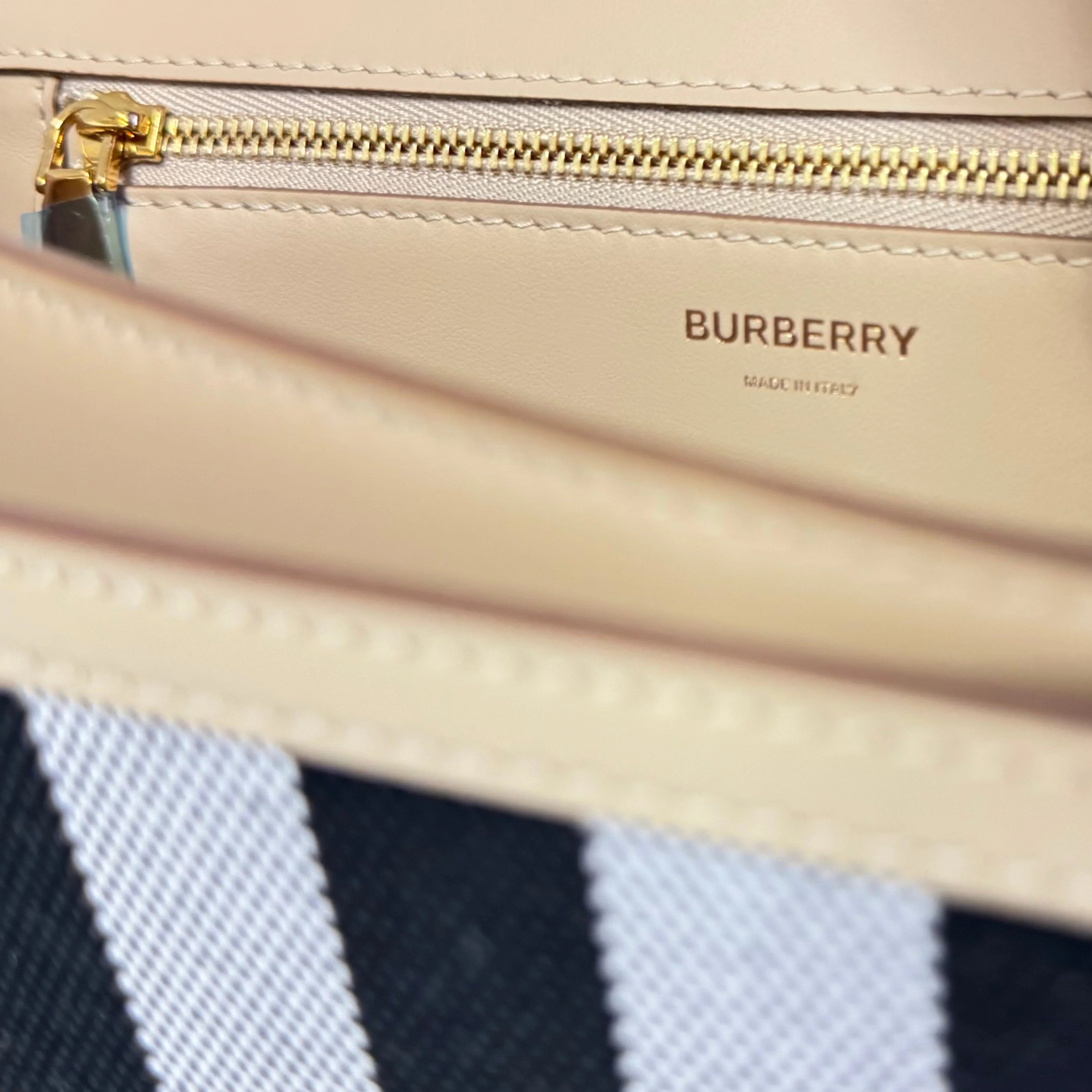 burberry tb bag check