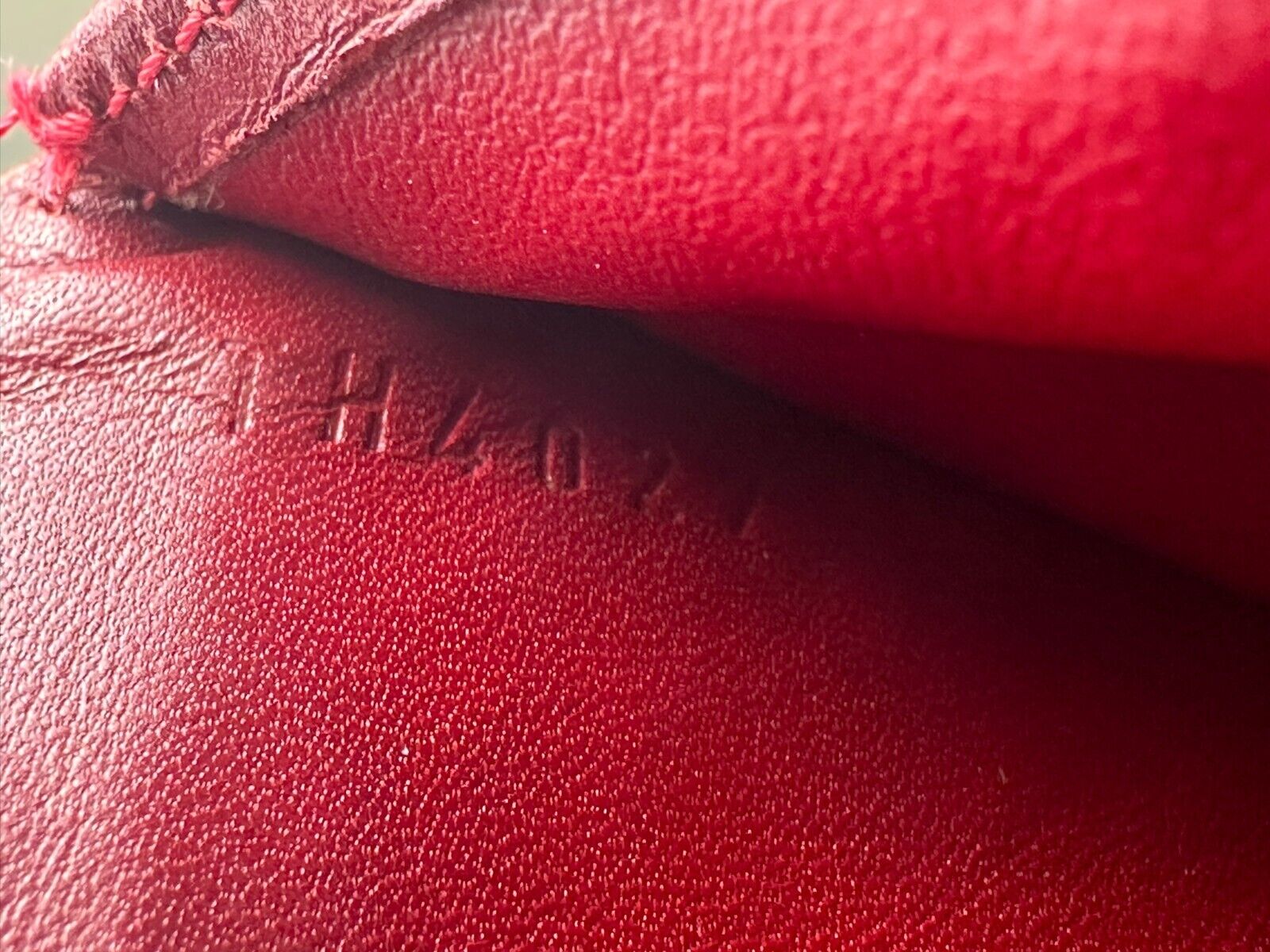 Louis Vuitton Monogram Vernis Porte Tresor International Wallet Red